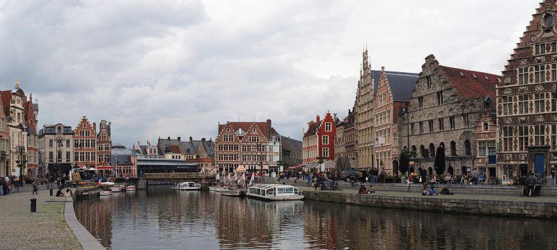 Floating reception centre to provide shelter for 250 asylum seekers in Ghent