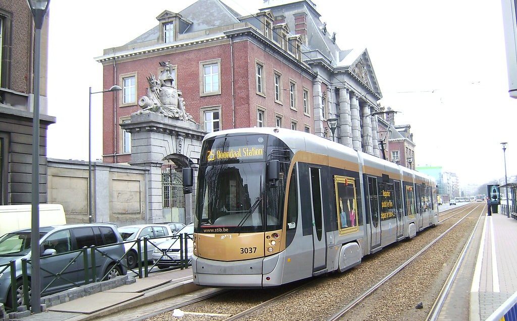 Residents are helping to decide on details of new tram in Brussels