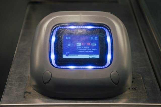 Brussels metro begins installing contactless payment terminals