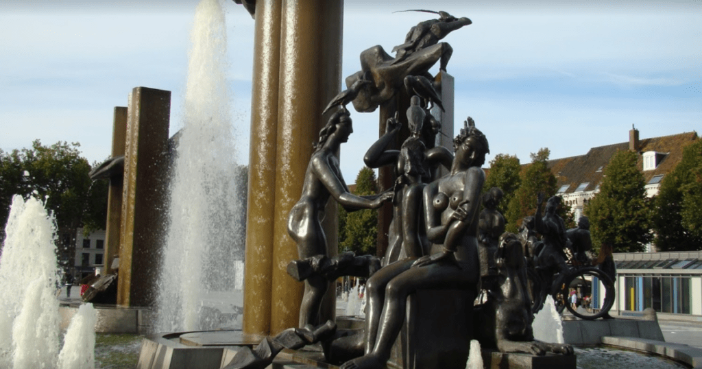 Metal thieves stole group of bronze statues weighing 5 tonnes in Bruges