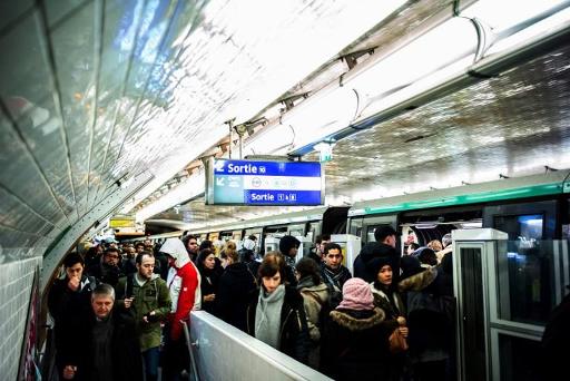 Massive transport disruptions expected throughout France on Tuesday