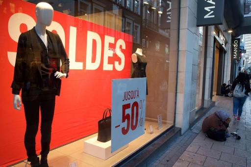 Clothes shops hope for colder weather to sell stocks during winter sales