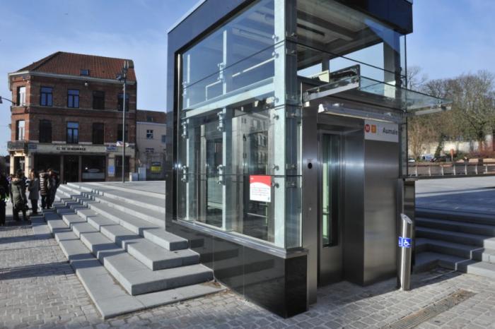 Broken elevators in Brussels metro stations will now be shown on app