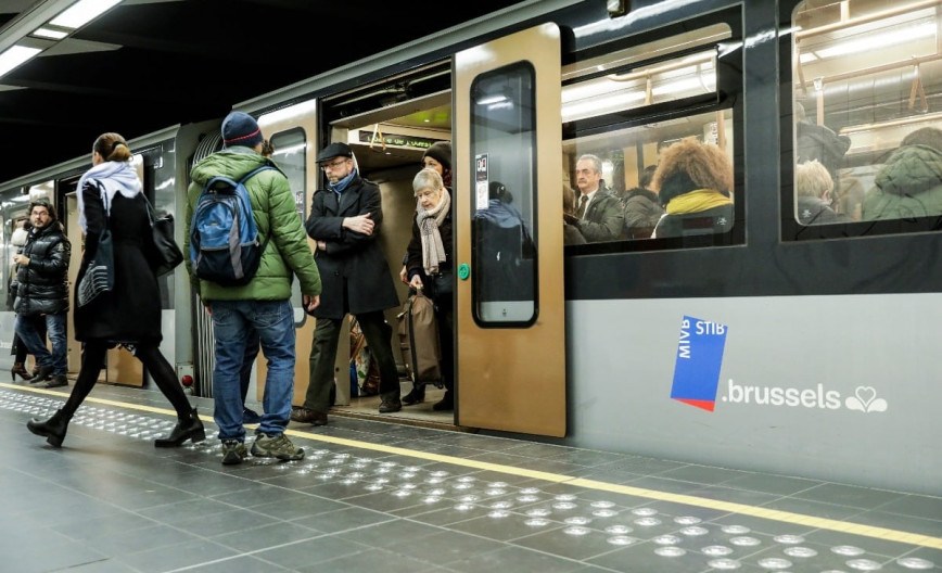 Belgians only spend 1% of income on public transport
