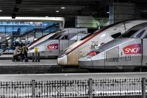Pension-reform strike costs SNCF 600 million euros