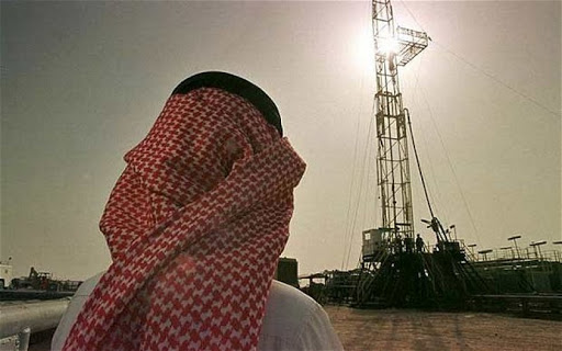 Oil prices in free fall, lowest levels in more than a year
