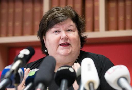 Sick people, 'stay at home, I mean it,' says Maggie De Block