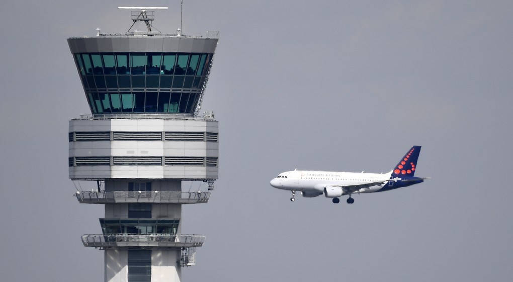 Belgian air traffic controllers plan strike at end of February
