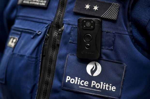 Brussels Ixelles police start patrolling with bodycams