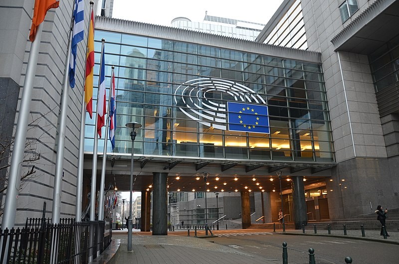 Sixteen searches, four arrests in European Parliament after Qatar corruption investigation