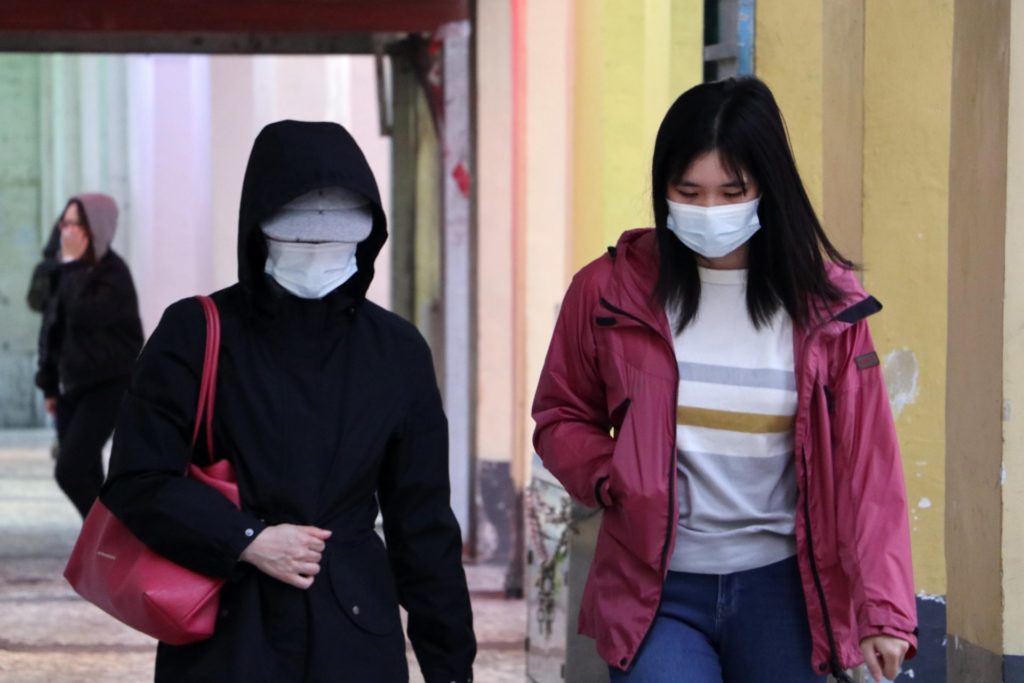 Coronavirus: Belgium calls out EU countries blocking face mask exports