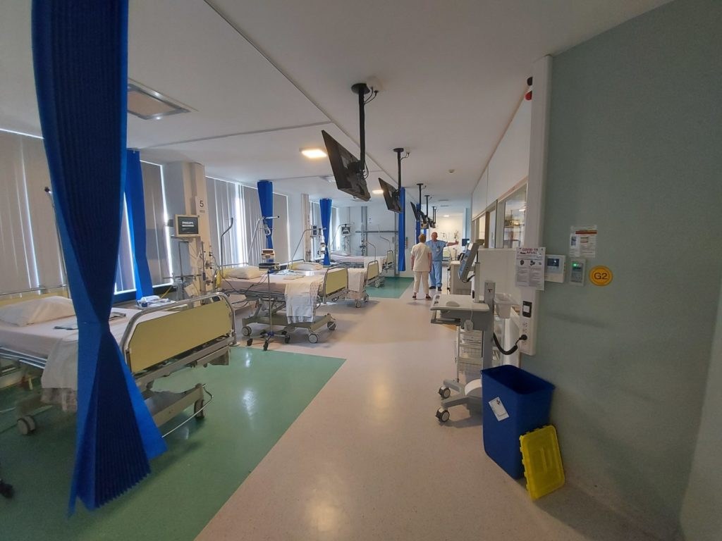 Coronavirus: Brussels hospital network nearing maximum ICU capacity