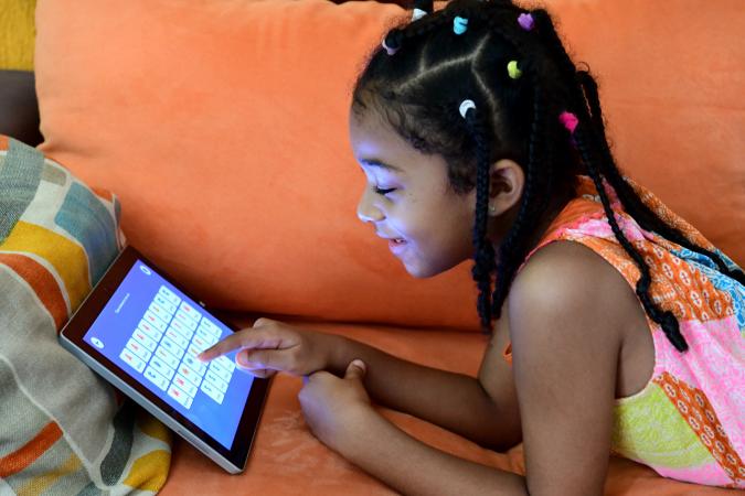 Unicef: more screen time for children means more problems online