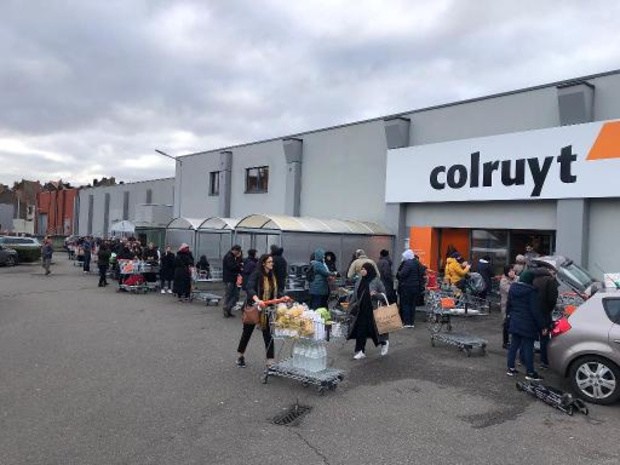 Coronavirus: Belgian supermarket faces legal action after death of employee