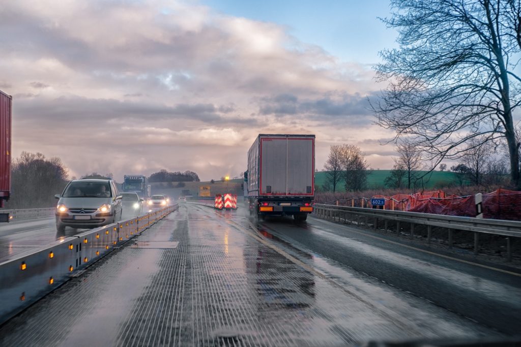 Road work in Flanders resumes, Wallonia waits