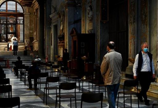 Italy takes drastic measures to reopen churches