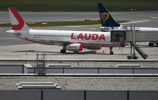 Ryanair closes Austria's LaudaMotion, over 300 jobs lost