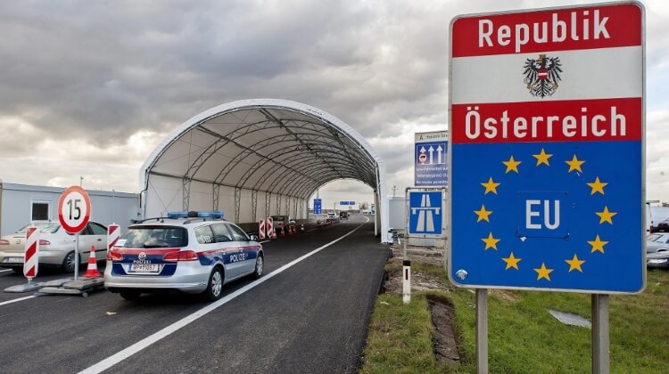 Austria and Germany to reopen border on 15 June