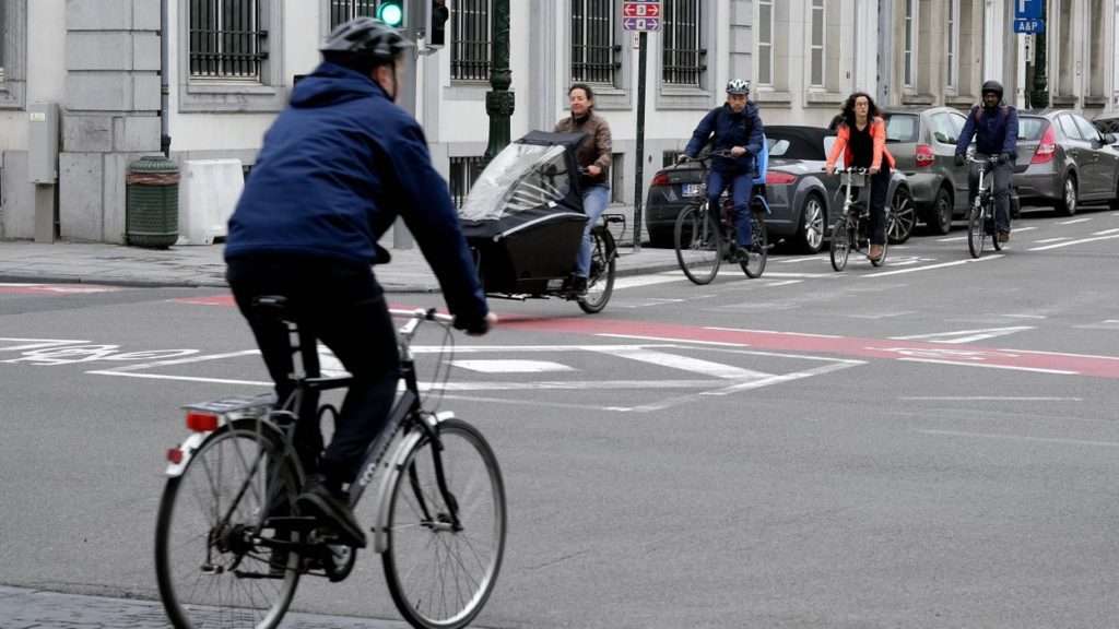 Phase 2: Brussels launches 'Park+Bike' for commuters