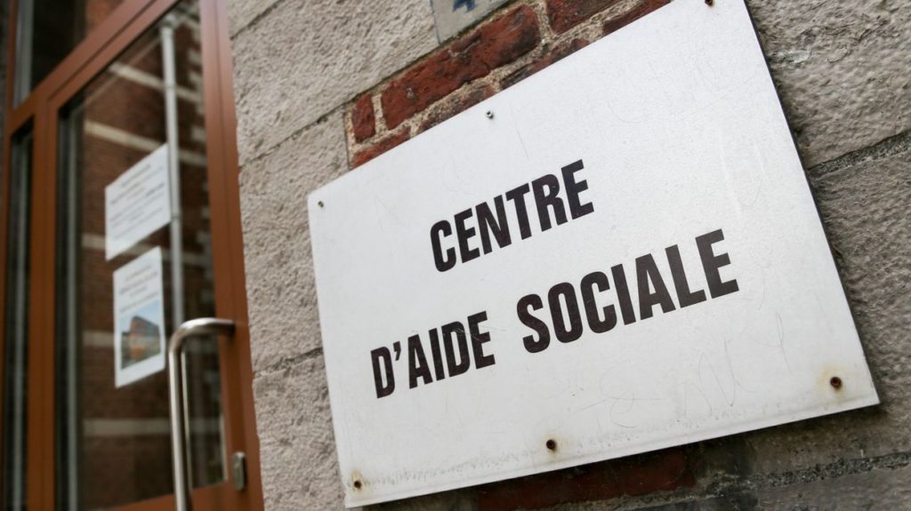 Social aid agencies get €15 million extra from government