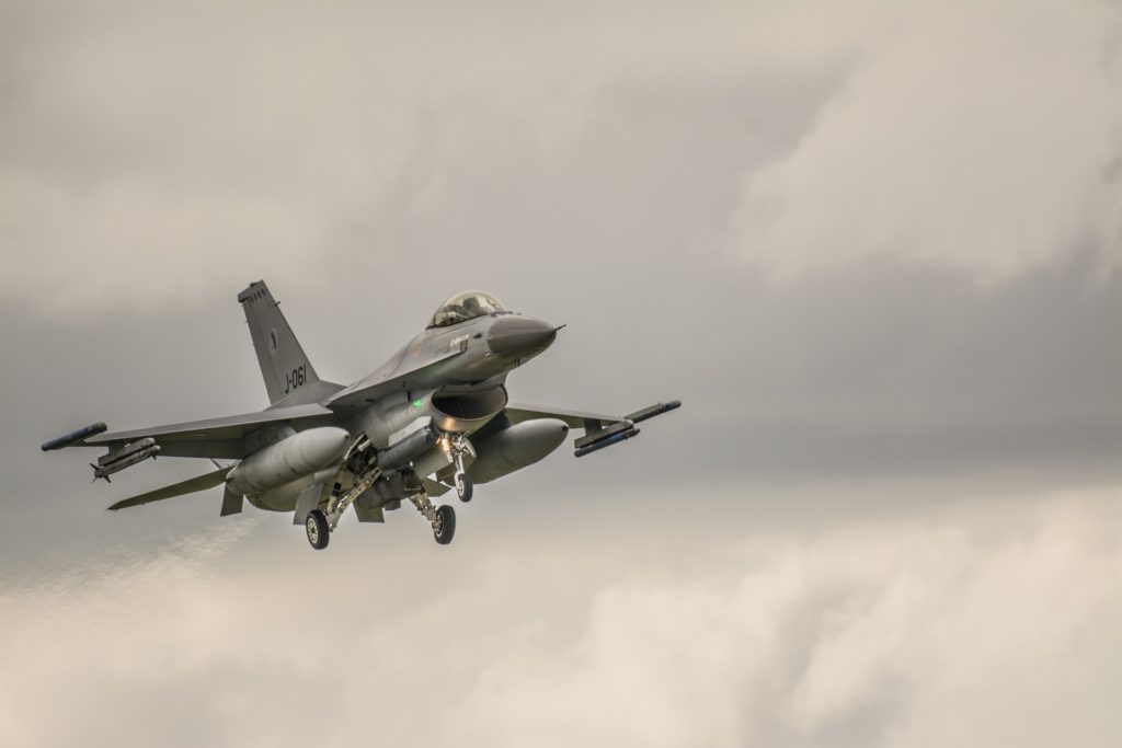 Belgian defence minister expects decision on F-16 deployment