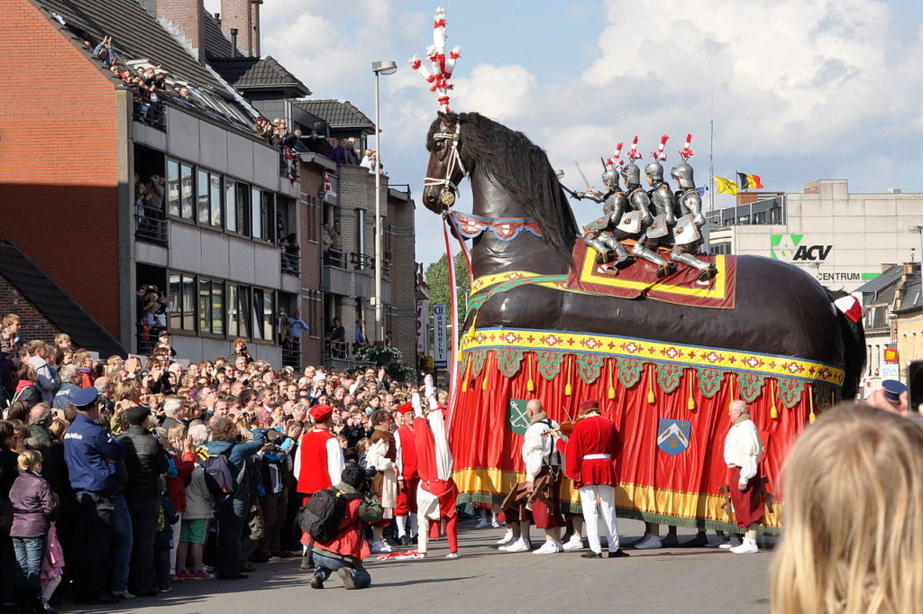 Dendermonde celebrates ten-yearly festival regardless