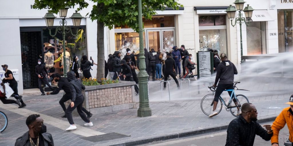 'Break everything': police prepare for new riots on Rue Neuve this week