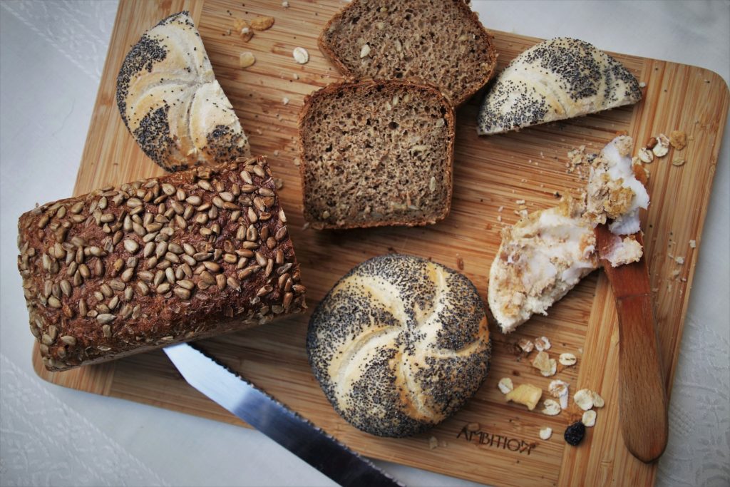 Poppy bread found to cause false positive drug test
