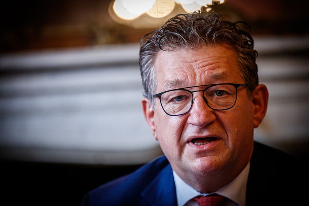 Bruges mayor out of danger after stabbing incident