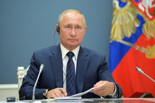 78% of Russians vote for reform allowing Putin two more terms