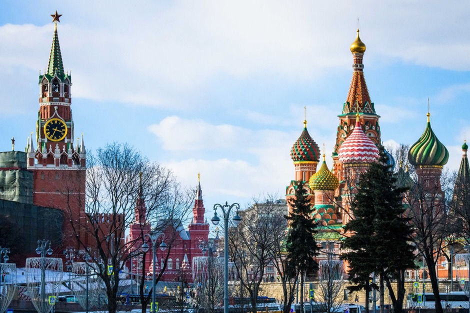 Kremlin promises to retaliate against UK sanctions