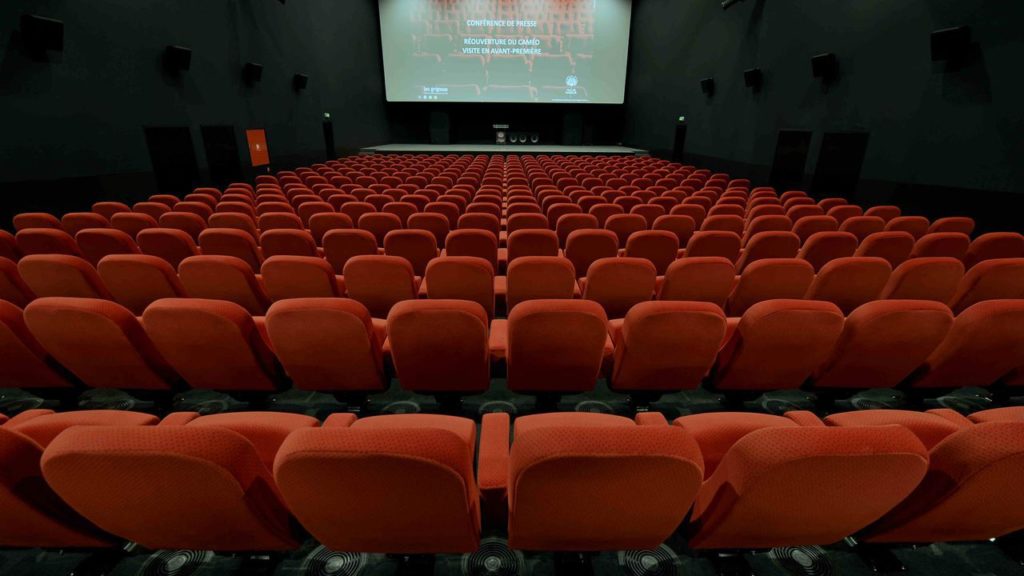Cinemas lose visitors over mandatory face masks