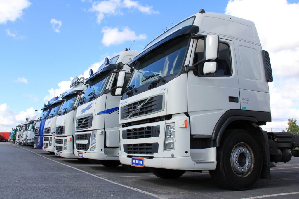 Police seize 18 lorries and €40,000 in fines in suspected transport fraud