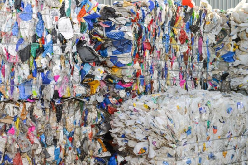 175 nations take first step towards tackling plastic pollution