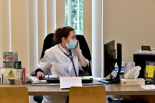 General practitioners face heavy workload as respiratory viruses increase