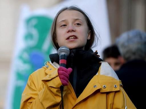 Greta Thunberg resumes school strikes for climate