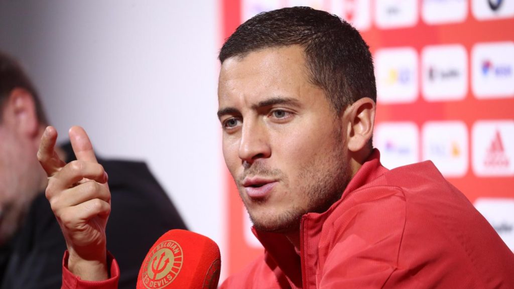 Hazard gets 'thumbs up' from De Block for telling staff to wear mask properly