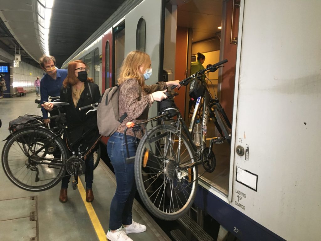Cyclists call for more bikes on the tracks as EU revamps rail travel rules