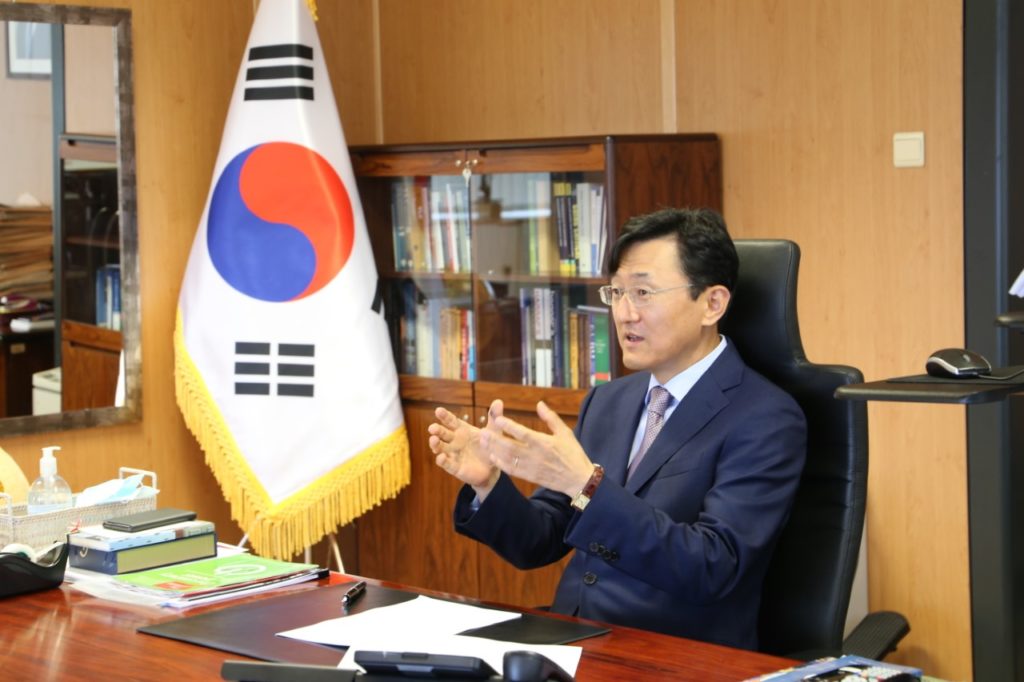 South Korea’s ambassador: “We responded effectively to the coronavirus crisis”