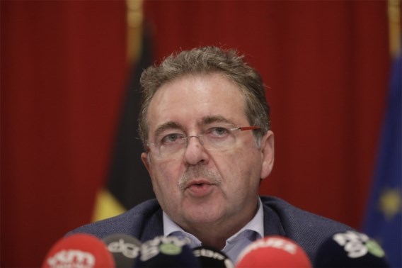 Head of Brussels government infected with coronavirus