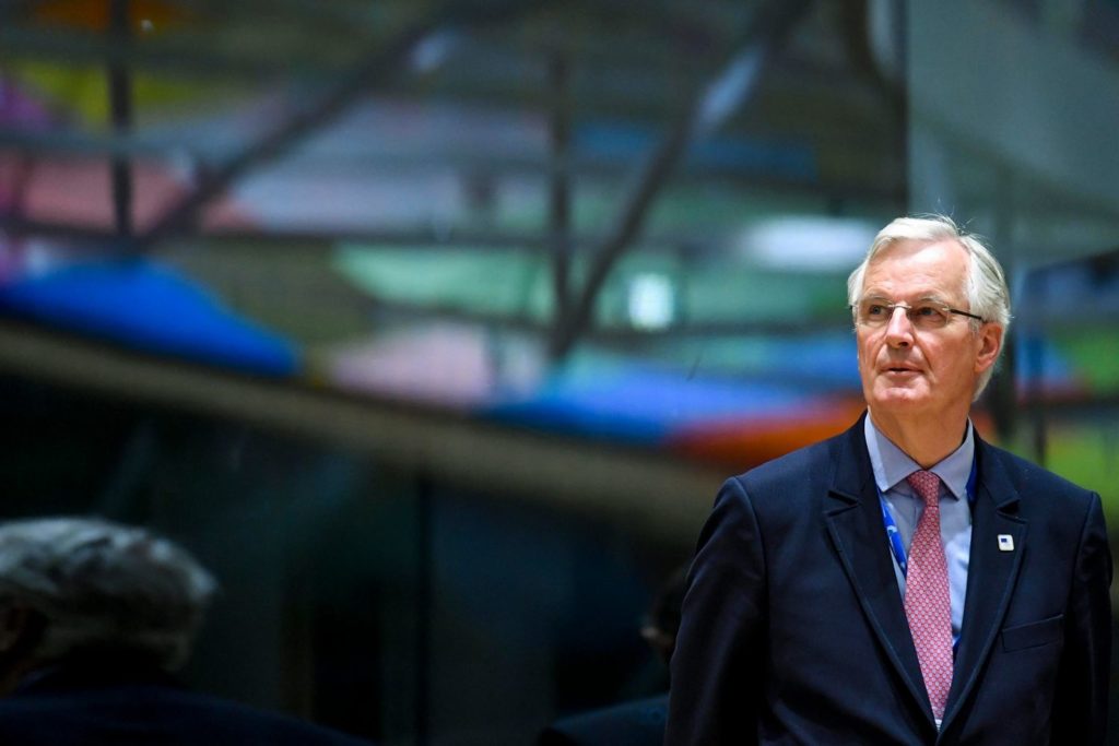Brexit: Chief EU negotiator travels to London as talks continue