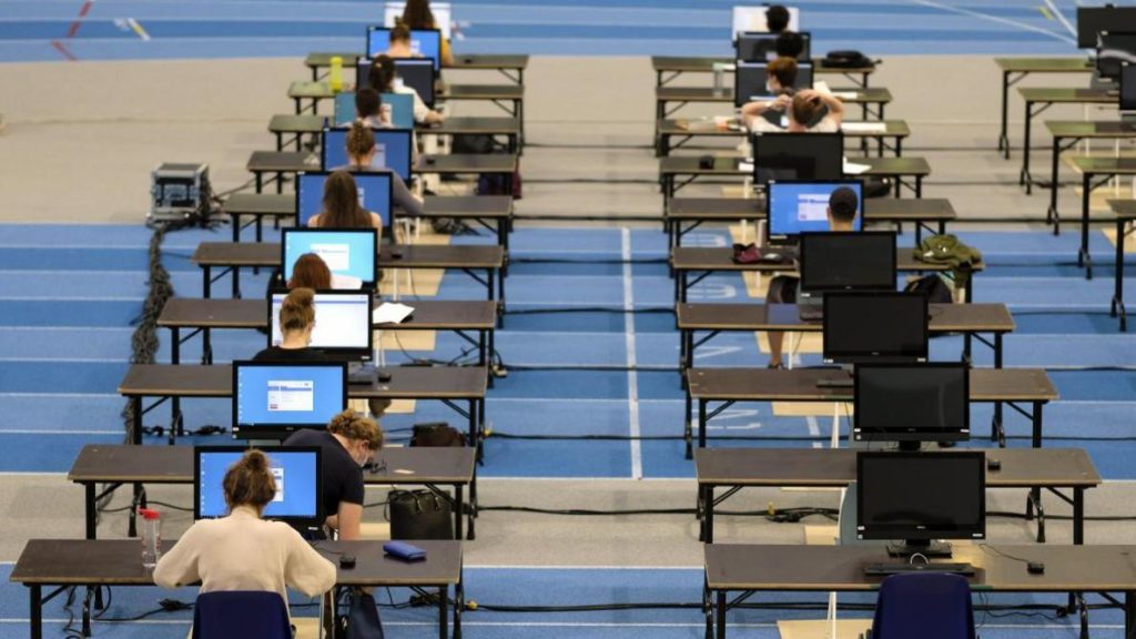 Belgian universities allowed partial campus reopening for exams