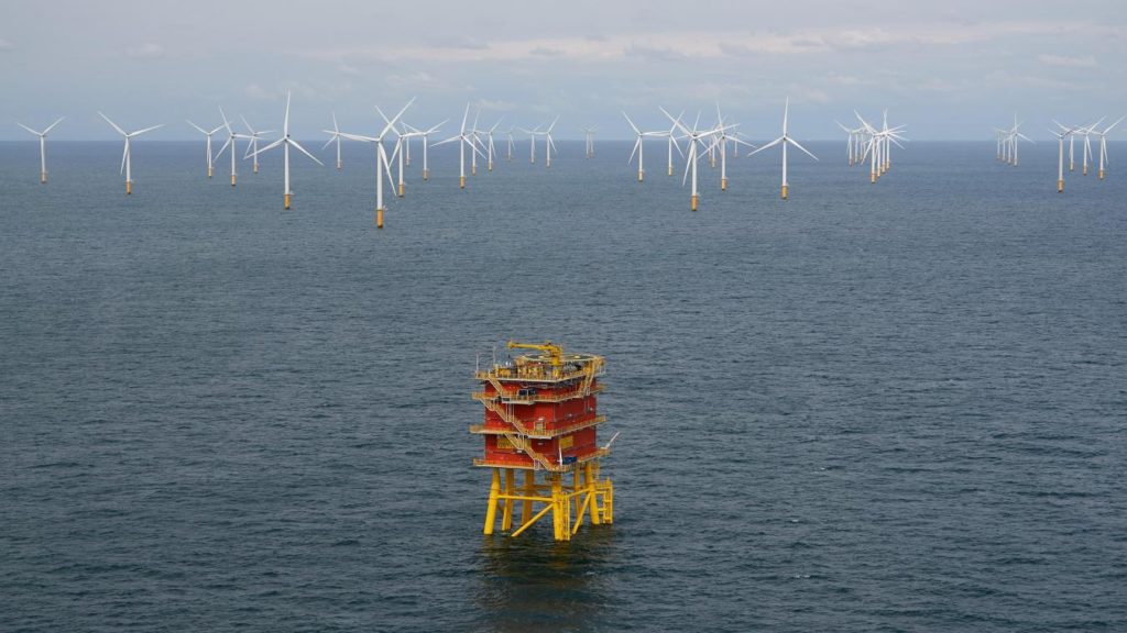 Largest wind farm in North Sea ready for use