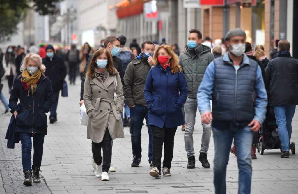 Belgium's coronavirus hospitalisations drop below 5,000