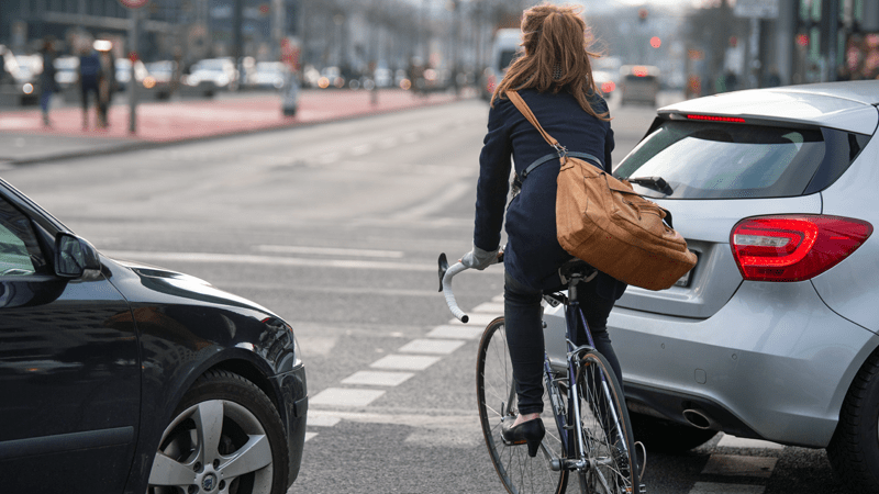 Cyclist spat on by Brussels driver prompts internal police investigation