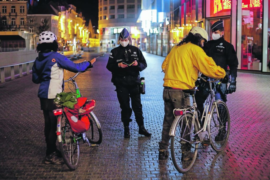 Brussels extends 10 PM curfew until at least mid-December
