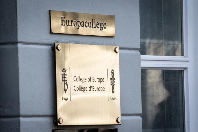 Police shut down two lockdown parties with College of Europe students