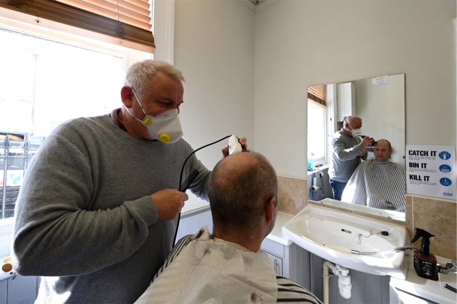 Belgium to study hairdressers' impact on Covid-19 spread