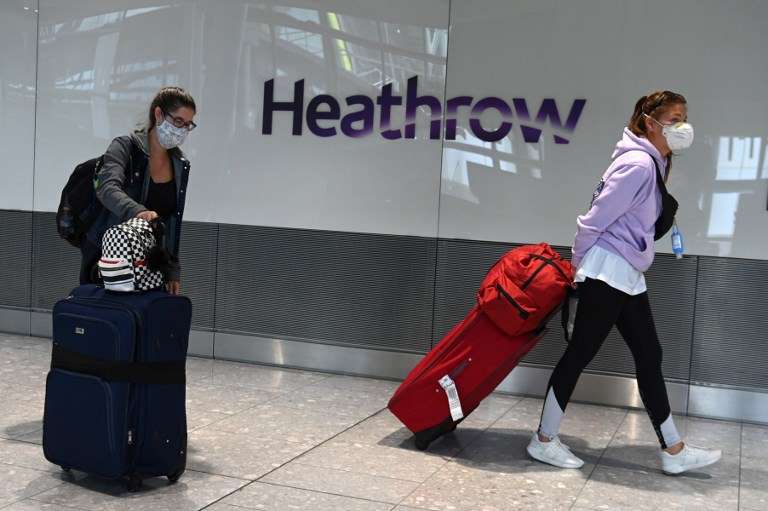 UK shortens quarantine period for arrivals to 10 days