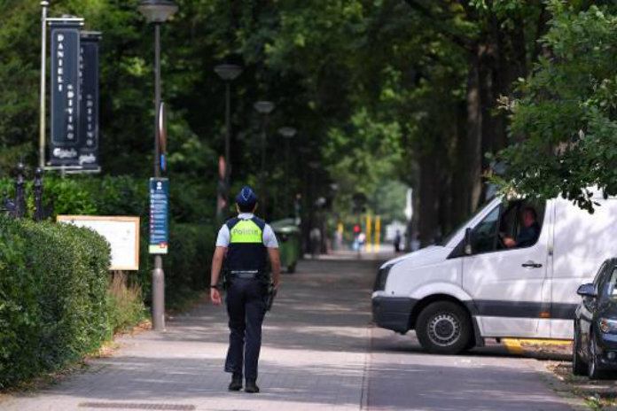 Antwerp warns of tougher crackdown on lockdown gatherings